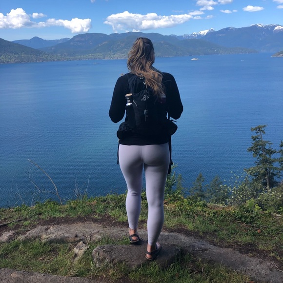 Meet your Posher, Delaney - Picture 4 of 4